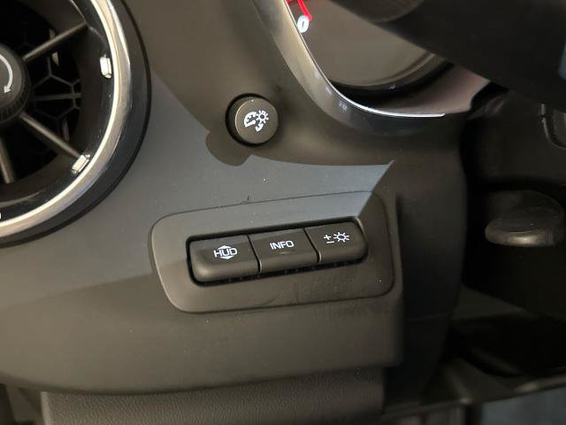 Used 2018 Chevrolet Camaro SS RWD image 21