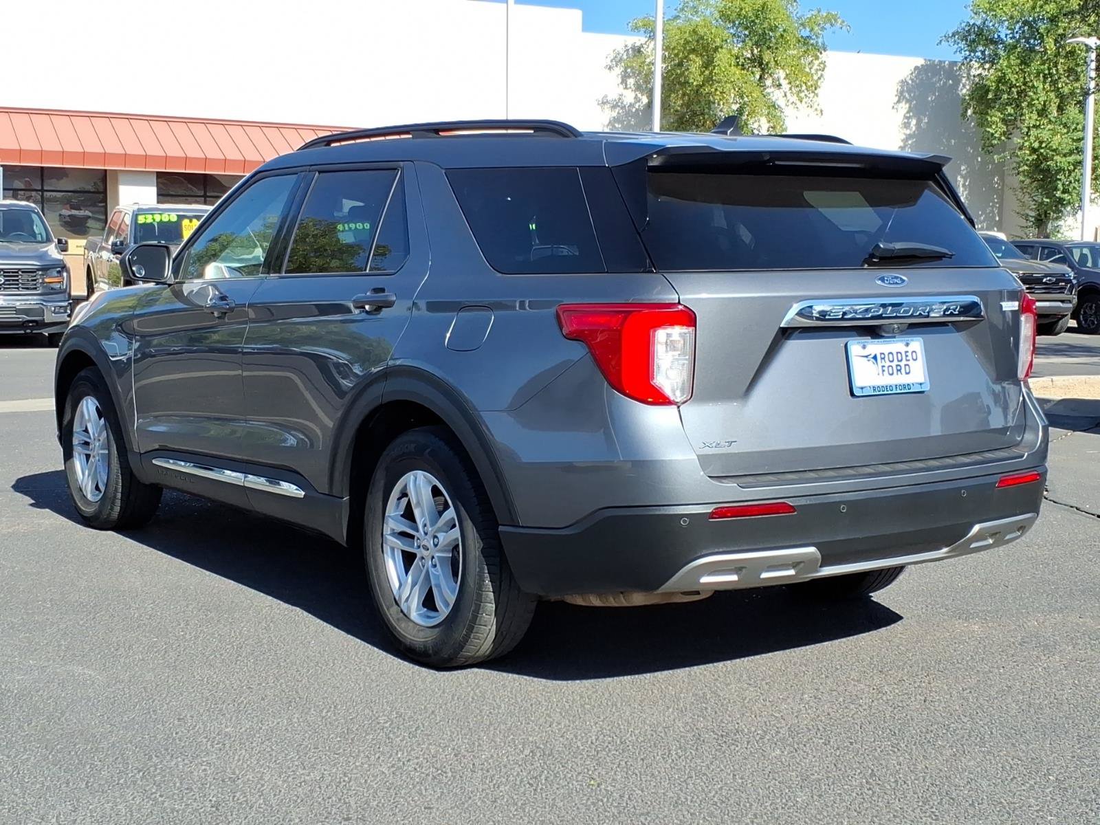 Certified 2023 Ford Explorer XLT w/ Equipment Group 202A RWD image 3