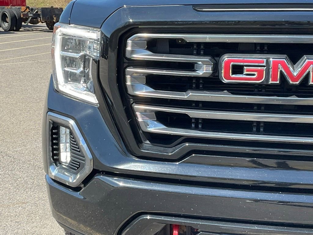 Used 2021 GMC Sierra 1500 AT4 image 2