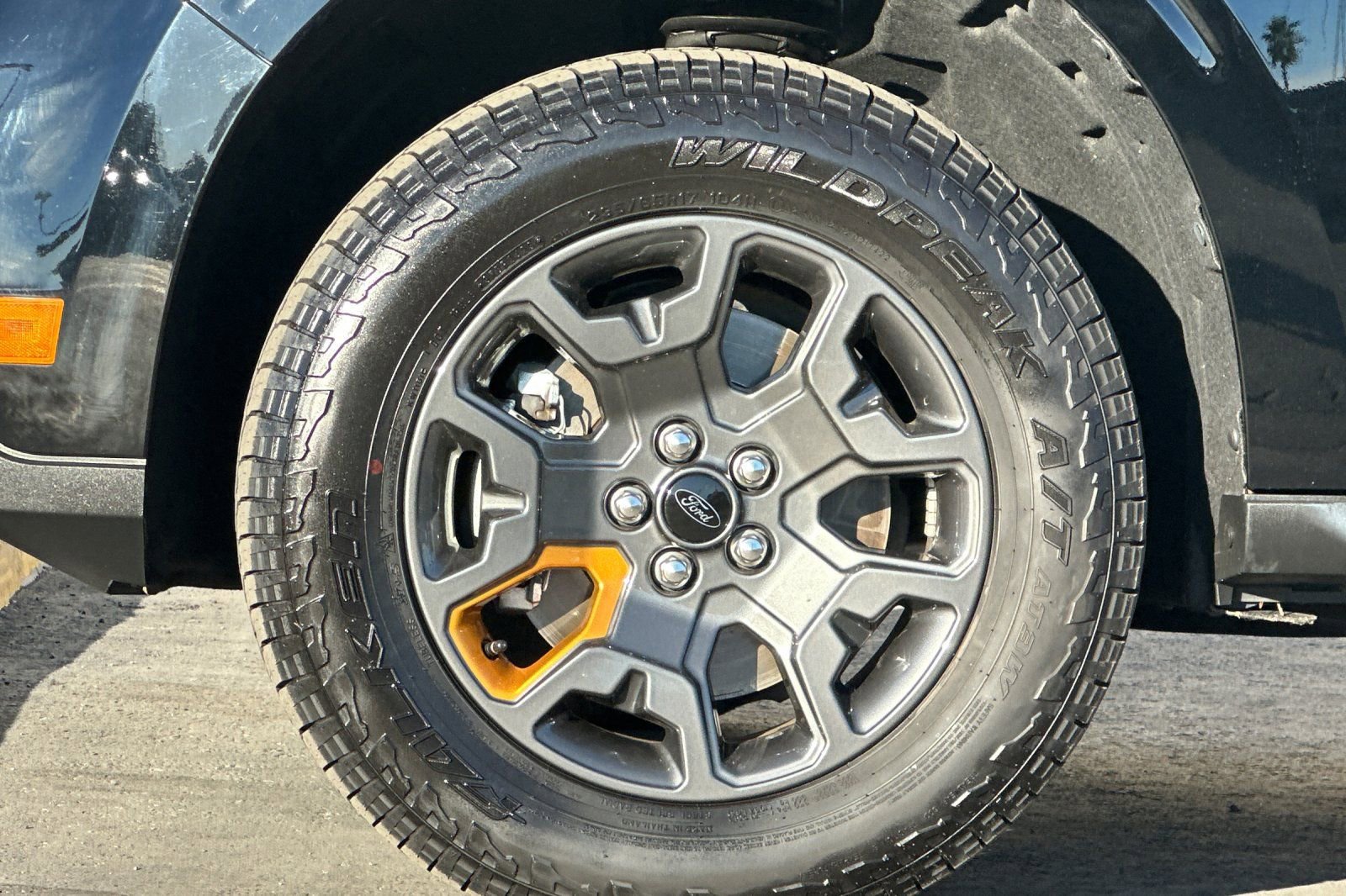 Certified 2024 Ford Maverick Tremor w/ Tremor Off-Road Package image 25