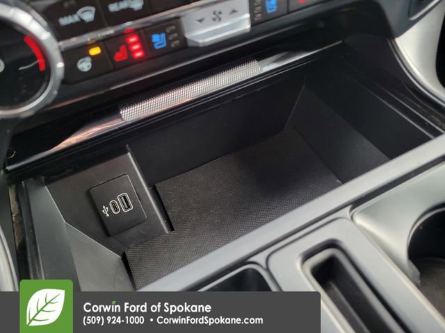 Certified 2025 Ford F150 Lariat image 34