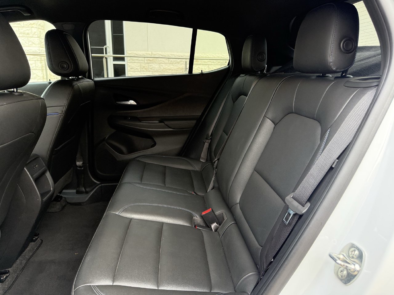 Used 2025 Buick Envista Sport Touring FWD image 24