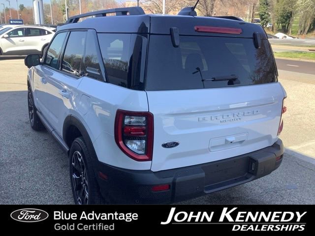 Certified 2025 Ford Bronco Sport Outer Banks w/ Outer Banks Tech Package+ AWD/4WD image 2