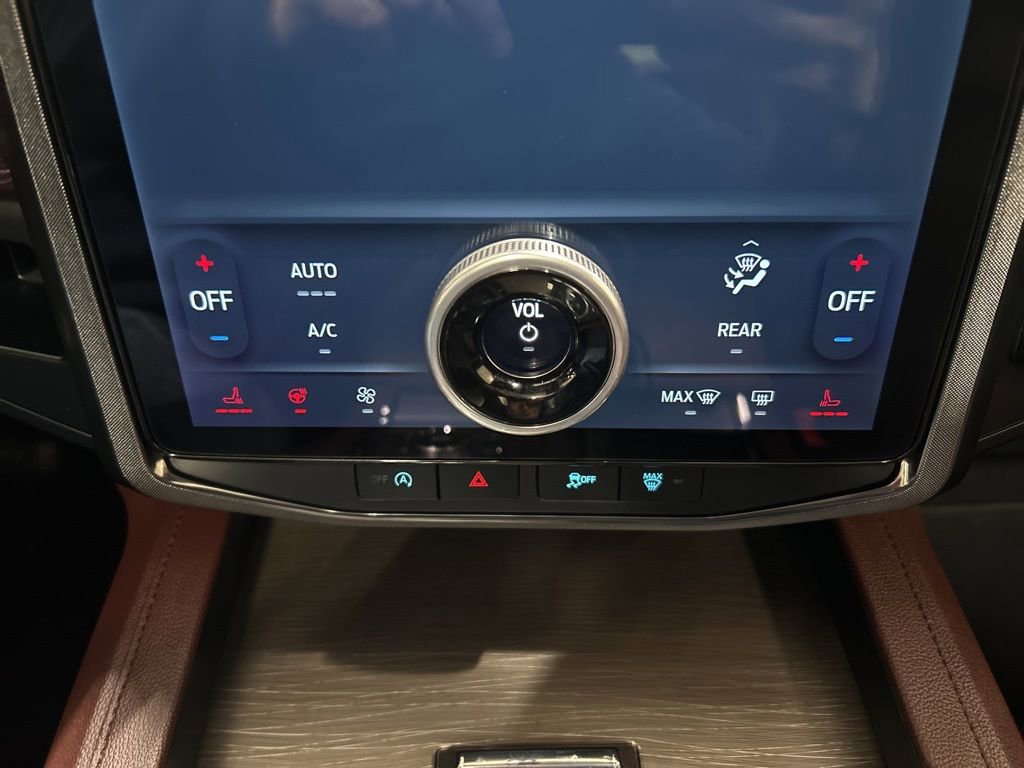 Certified 2024 Ford Expedition Limited image 26