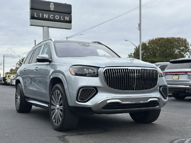 Used 2024 Mercedes-Benz Maybach GLS 600 4MATIC image 57