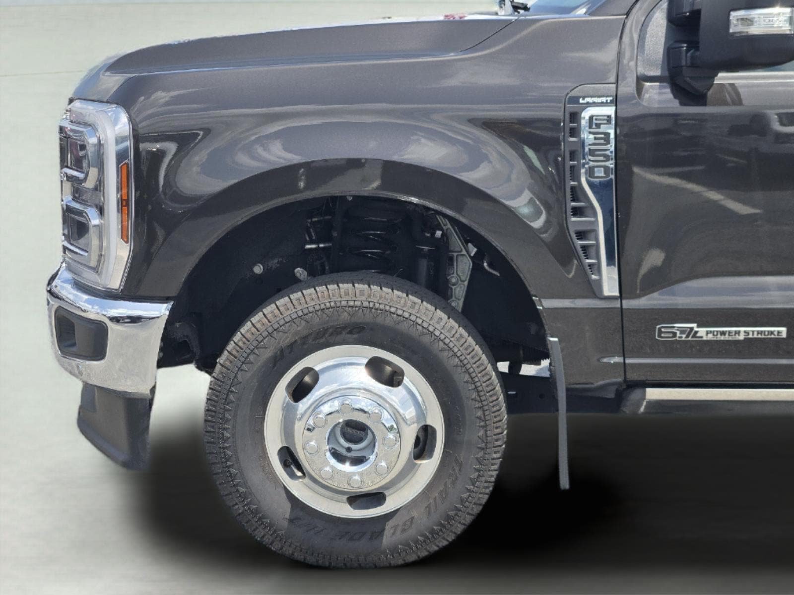 Certified 2024 Ford F350 Lariat w/ Lariat Ultimate Package AWD/4WD image 9