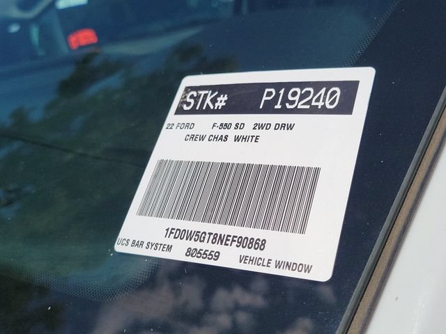 Certified 2022 Ford F550 2WD Crew Cab Super Duty w/ Power Equipment Group image 32