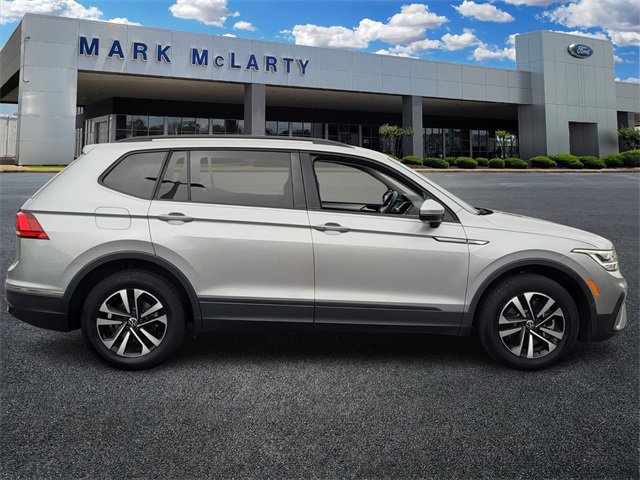 Used 2024 Volkswagen Tiguan S image 6