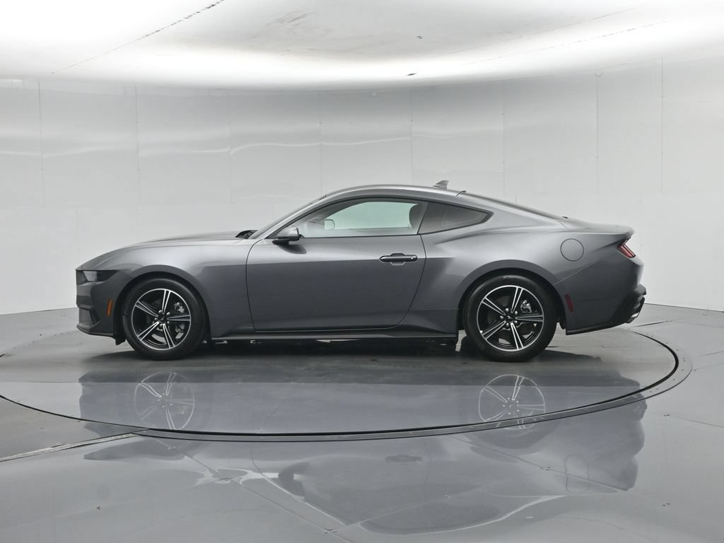 Certified 2025 Ford Mustang Coupe RWD image 30