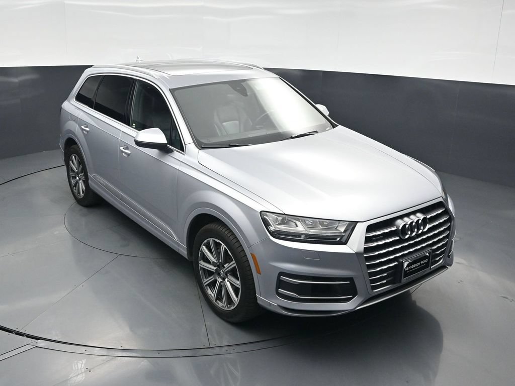 Used 2017 Audi Q7 3.0T Premium Plus w/ Premium Plus Package AWD/4WD image 42