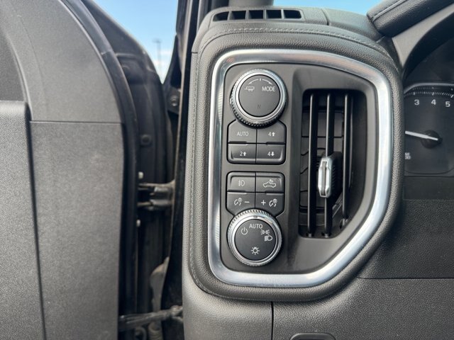 Used 2021 GMC Sierra 1500 Elevation w/ Preferred Package AWD/4WD image 11