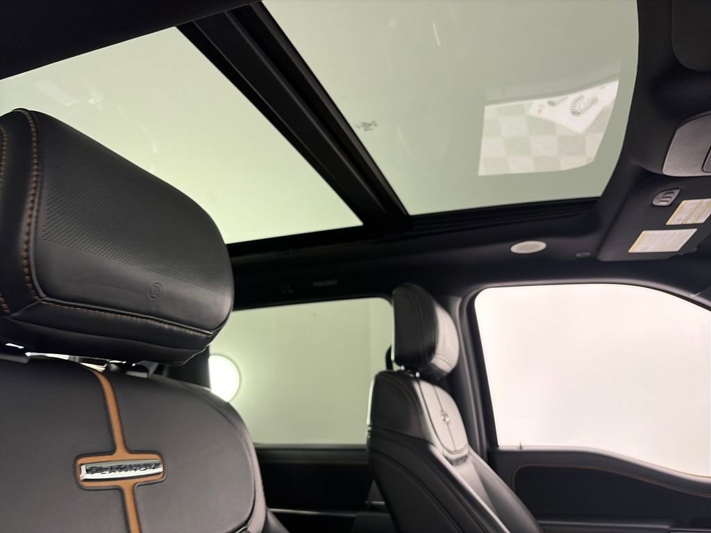 Certified 2021 Ford F150 Platinum w/ Equipment Group 701A High image 33