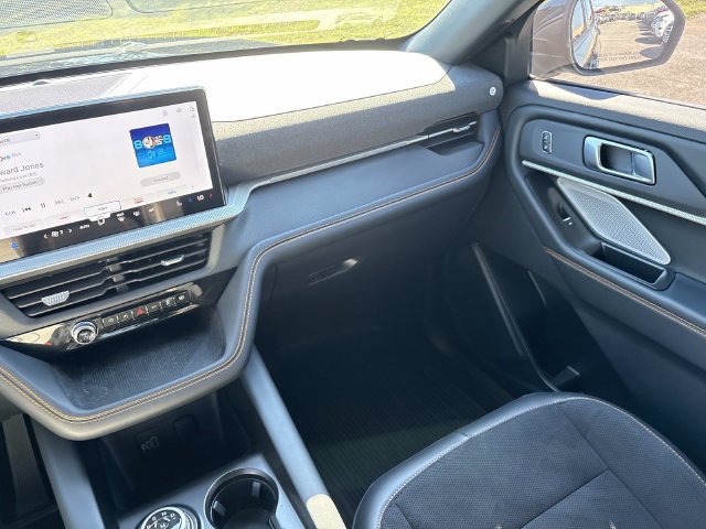 Certified 2026 Ford Explorer Tremor w/ Tremor Ultimate Package AWD/4WD image 15