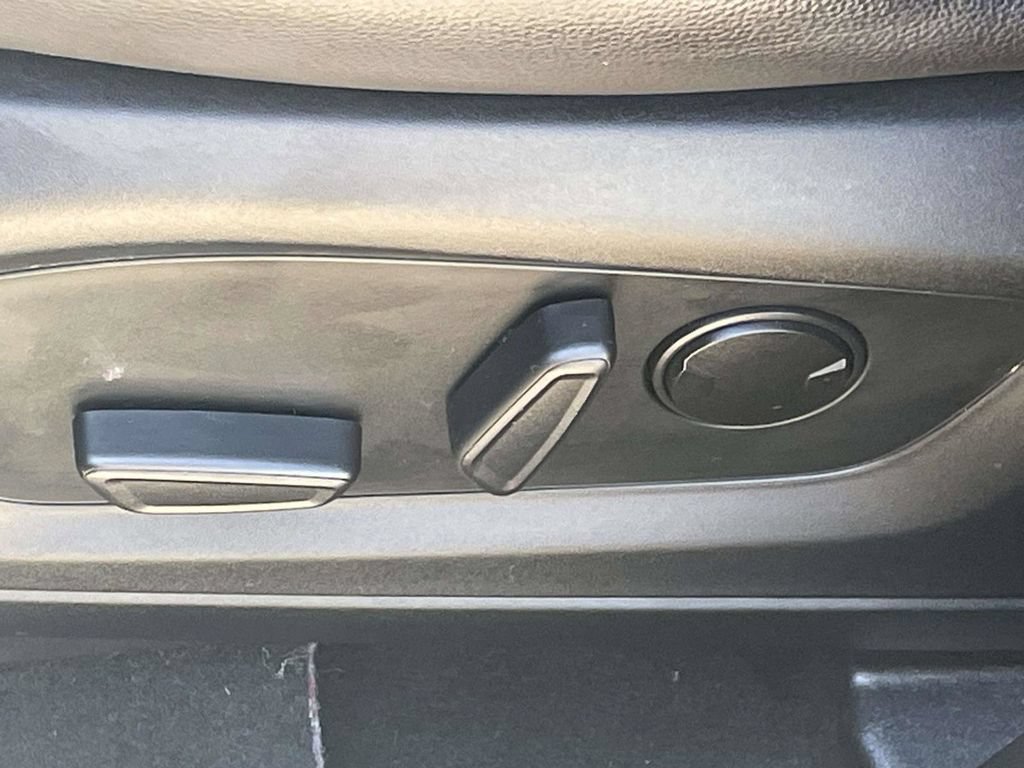 Certified 2022 Ford Explorer ST-Line RWD image 14