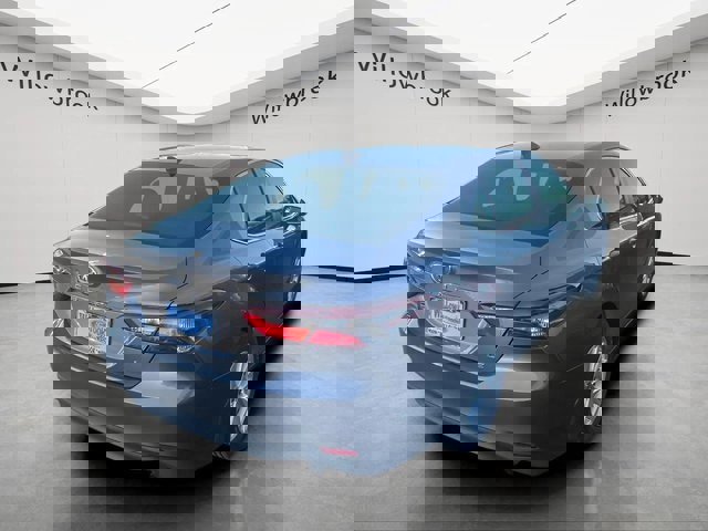 Used 2023 Toyota Camry LE image 4