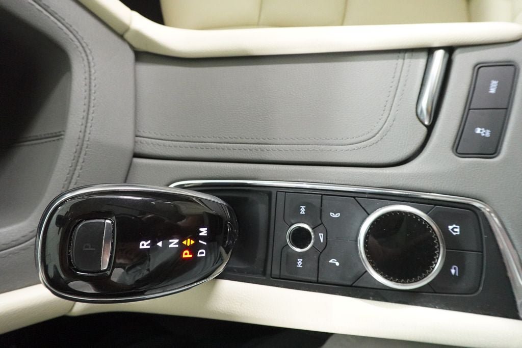 Used 2021 Cadillac XT6 Premium Luxury FWD image 18