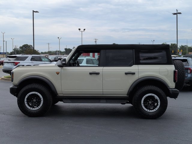 Certified 2025 Ford Bronco Badlands AWD/4WD image 7