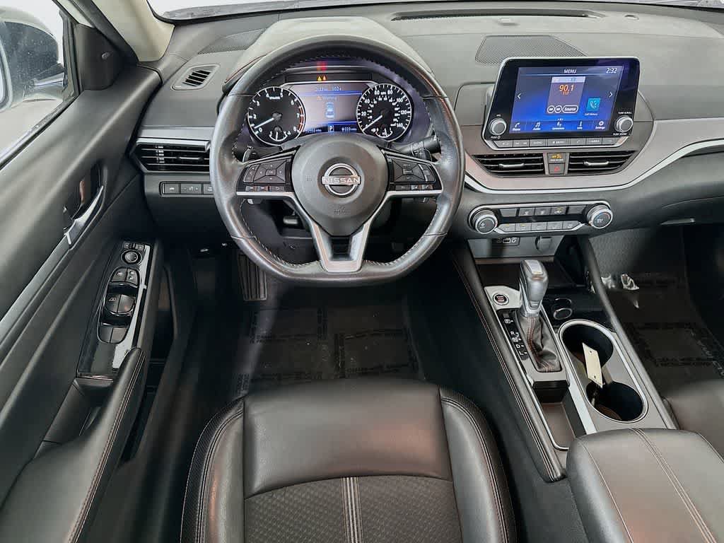 Used 2024 Nissan Altima 2.5 SR FWD image 10