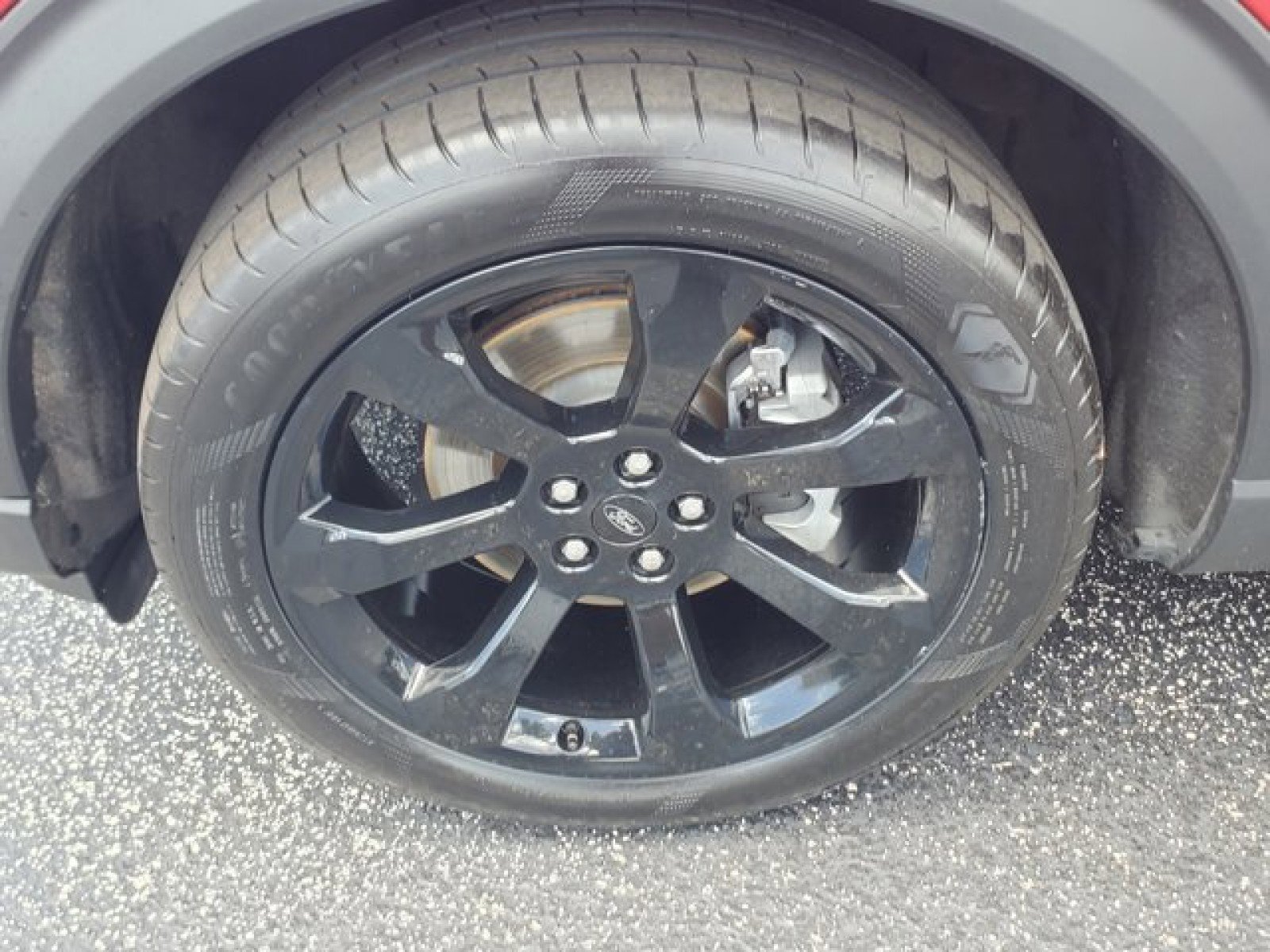 Certified 2023 Ford Explorer ST-Line w/ Class IV Trailer Tow Package RWD image 7