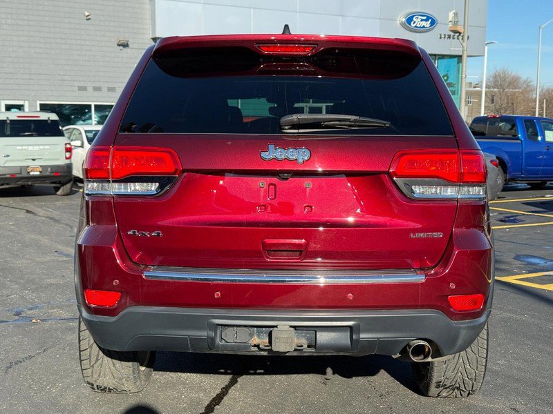 Used 2017 Jeep Grand Cherokee Limited w/ Trailer Tow Group IV image 3