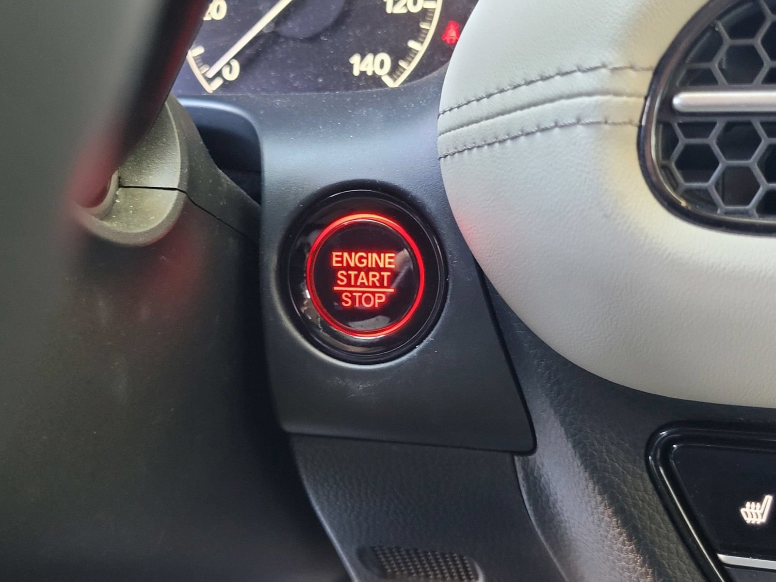 Used 2024 Honda HR-V EX-L image 25
