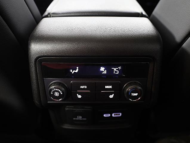 Used 2023 GMC Acadia Denali w/ Denali Ultimate Package image 22