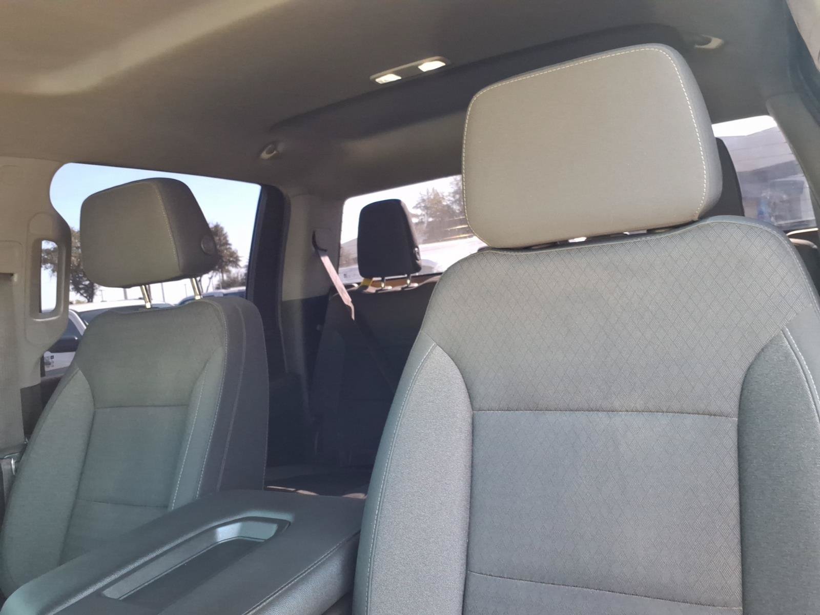 Used 2022 GMC Sierra 2500 SLE w/ SLE Value Package; RWD image 15