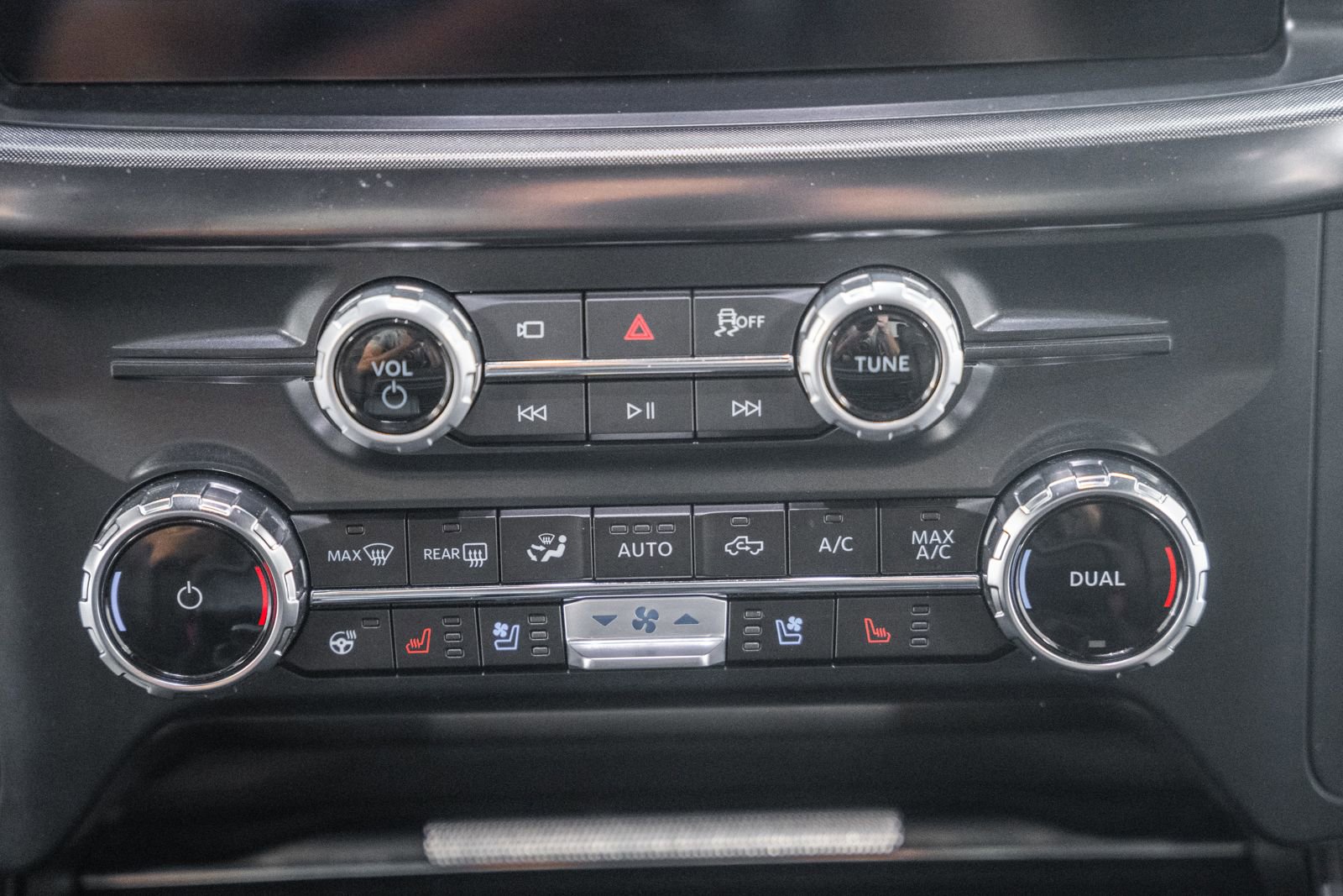 Certified 2025 Ford F150 Tremor w/ Equipment Group 402A High image 30