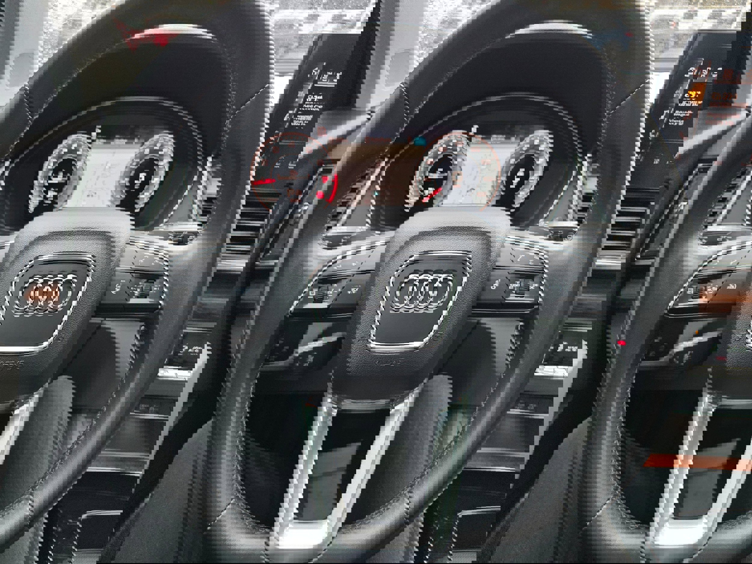 Used 2022 Audi Q5 2.0T Premium Plus w/ Premium Plus Package image 12