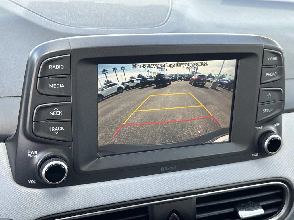 Used 2021 Hyundai Kona SE image 16