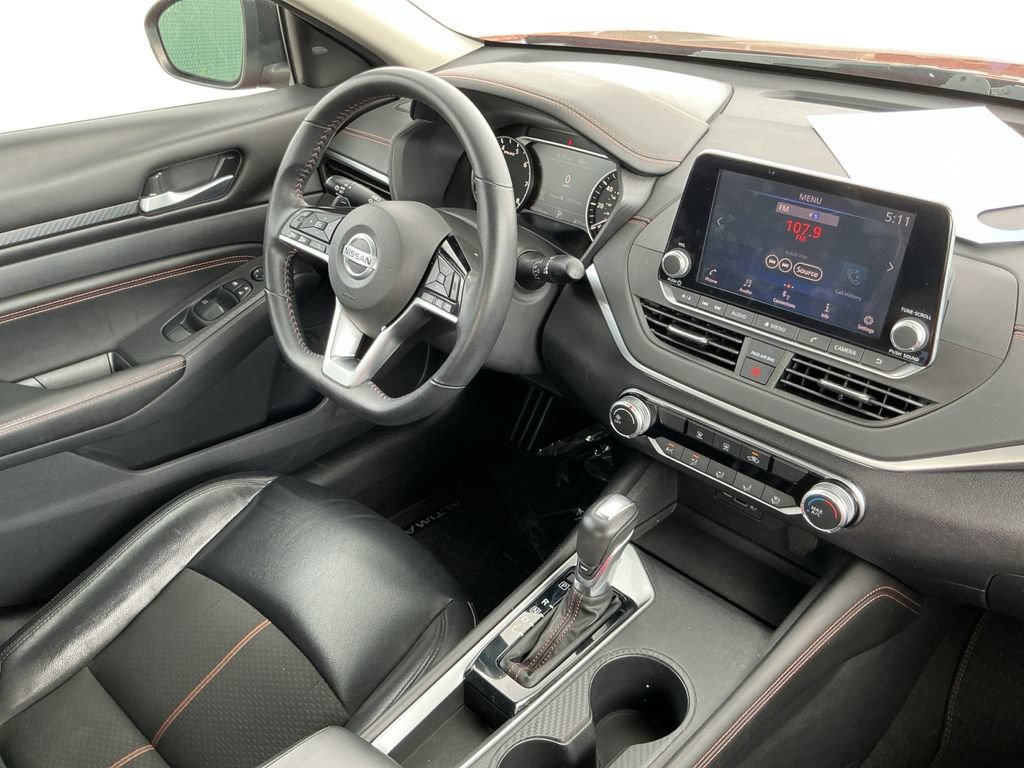 Used 2021 Nissan Altima 2.5 SR FWD image 30