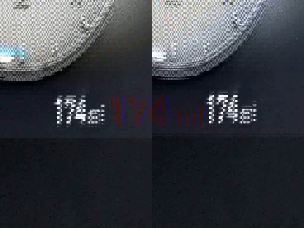 Used 2026 Hyundai Elantra Limited w/ Cargo Package image 35