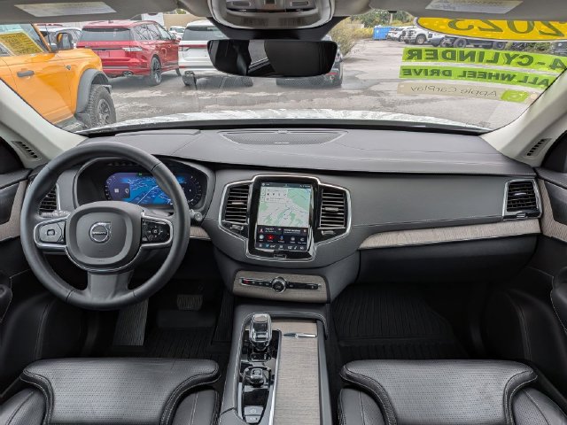 Used 2023 Volvo XC90 B6 Ultimate w/ Protection Package Premier AWD/4WD image 18