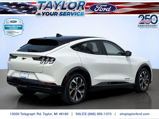 Certified 2022 Ford Mustang Mach-E Premium AWD/4WD image 4