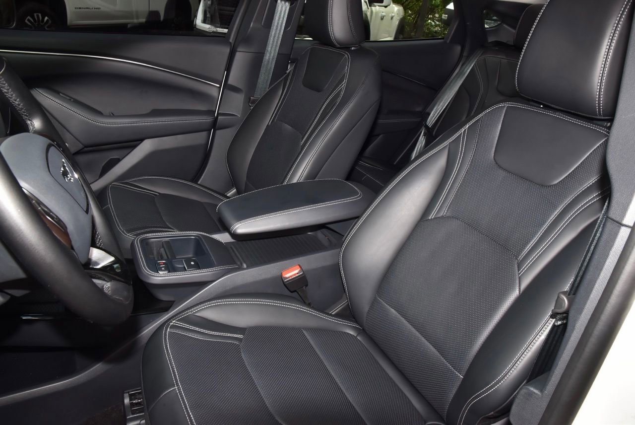 Certified 2025 Ford Mustang Mach-E Premium image 32