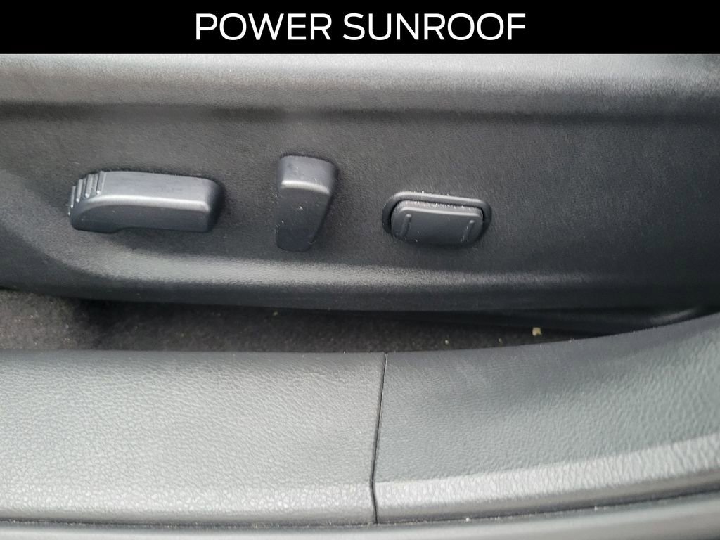 Used 2022 Nissan Altima 2.5 SR w/ Midnight Edition Package image 16