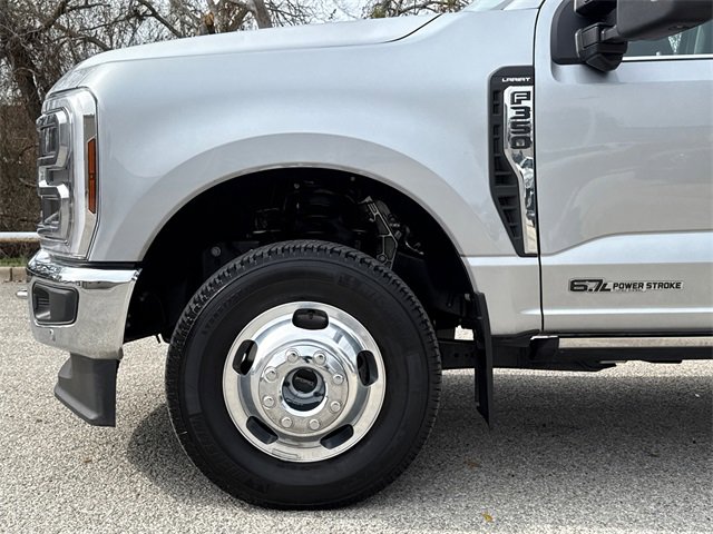 Certified 2024 Ford F350 Lariat w/ Lariat Ultimate Package image 5