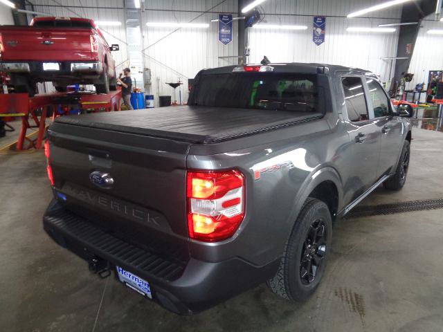 Certified 2024 Ford Maverick XLT w/ XLT Luxury Package AWD/4WD image 3