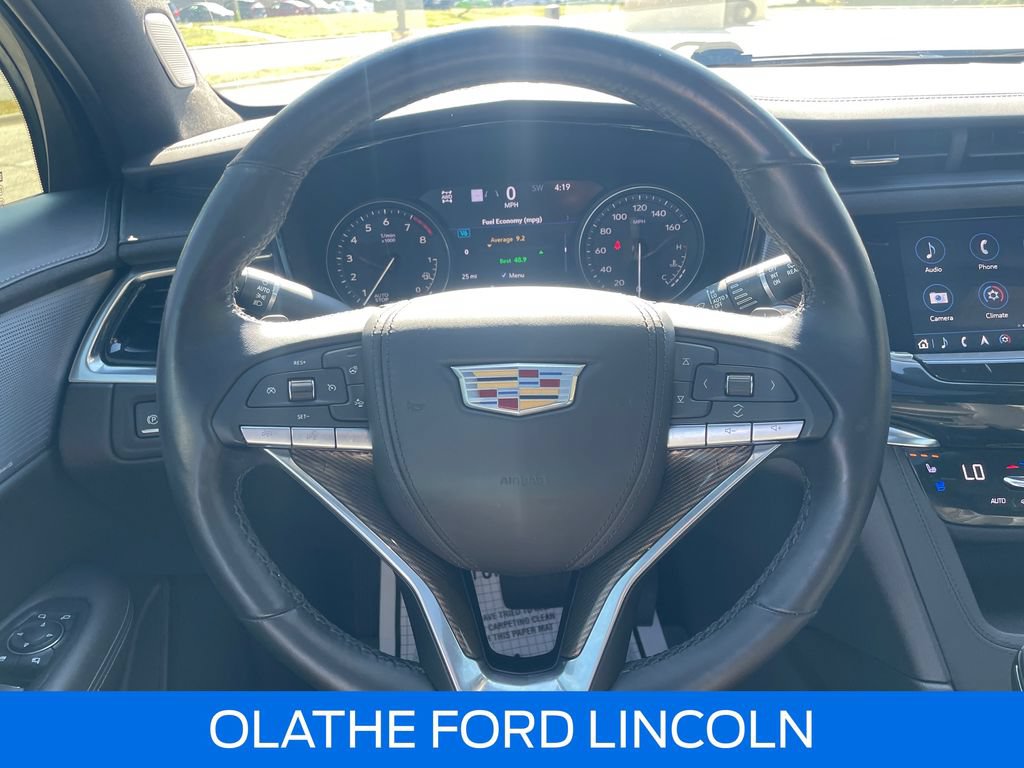 Used 2022 Cadillac XT6 Premium Luxury w/ Platinum Package AWD/4WD image 25