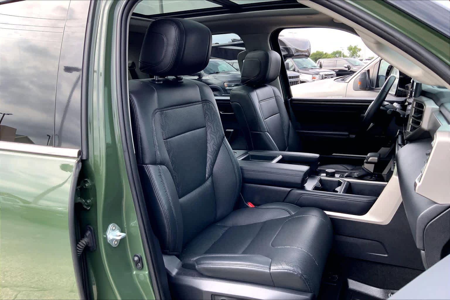 Used 2023 Toyota Tundra Limited w/ Power Package RWD image 9