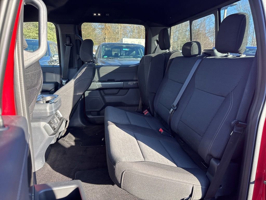 Certified 2022 Ford F150 XLT w/ Equipment Group 302A High image 18