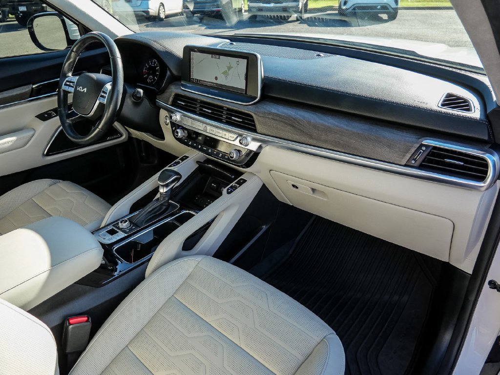 Used 2022 Kia Telluride SX w/ SX Prestige Package AWD/4WD image 20