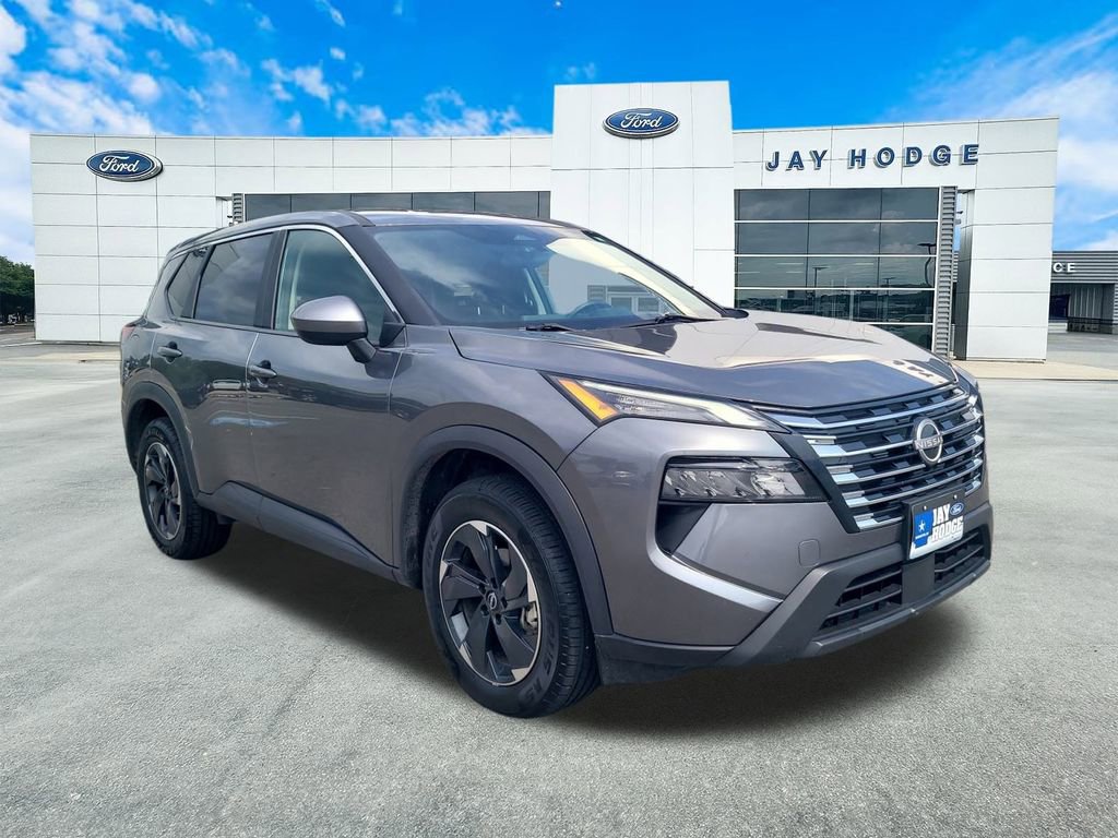 Used 2024 Nissan Rogue SV