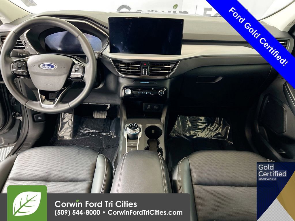 Certified 2025 Ford Escape Platinum image 7