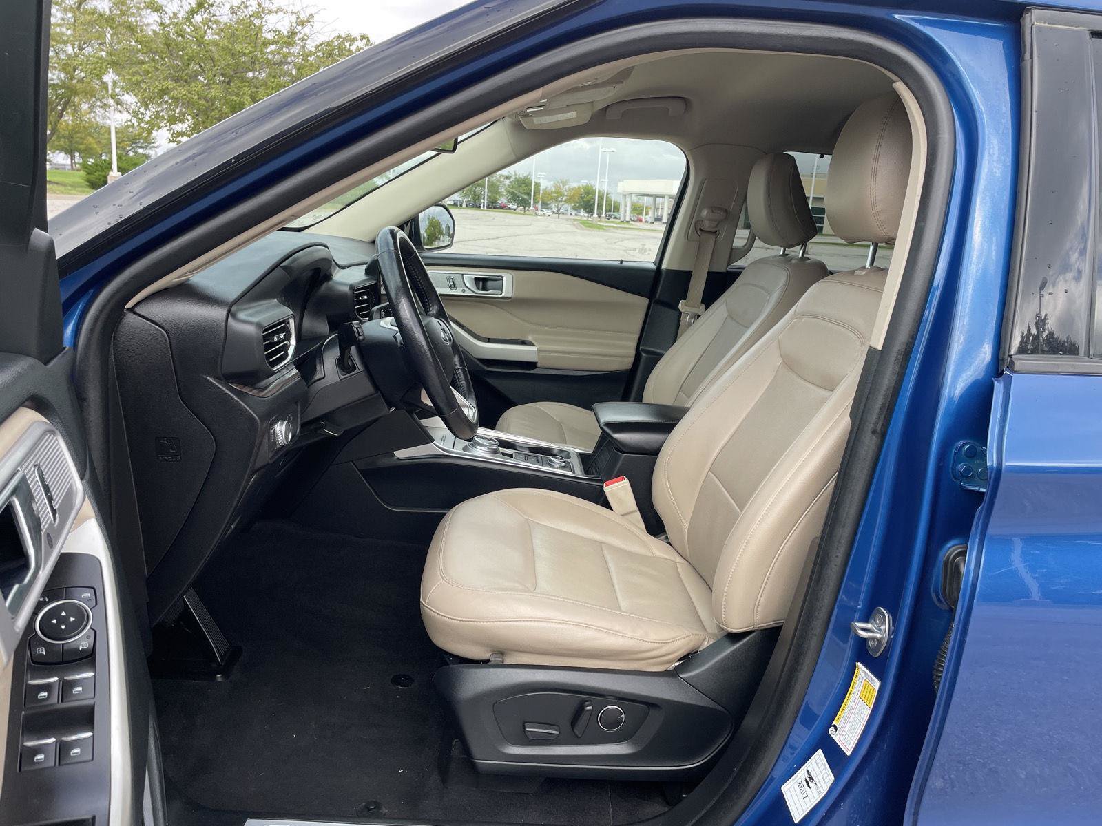 Certified 2021 Ford Explorer Limited AWD/4WD image 17