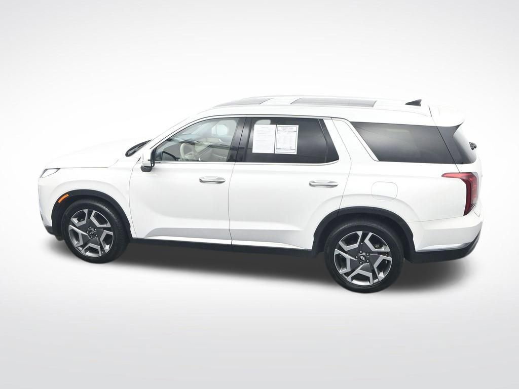 Used 2024 Hyundai Palisade Limited FWD image 31