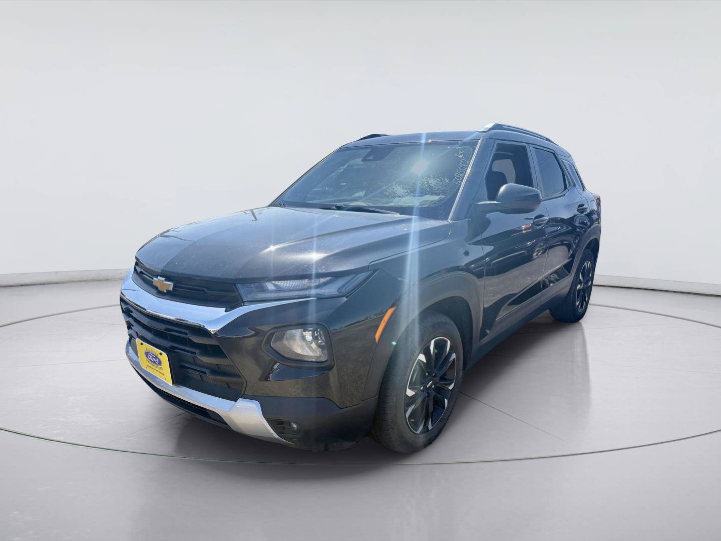 Used 2022 Chevrolet TrailBlazer LT FWD image 3