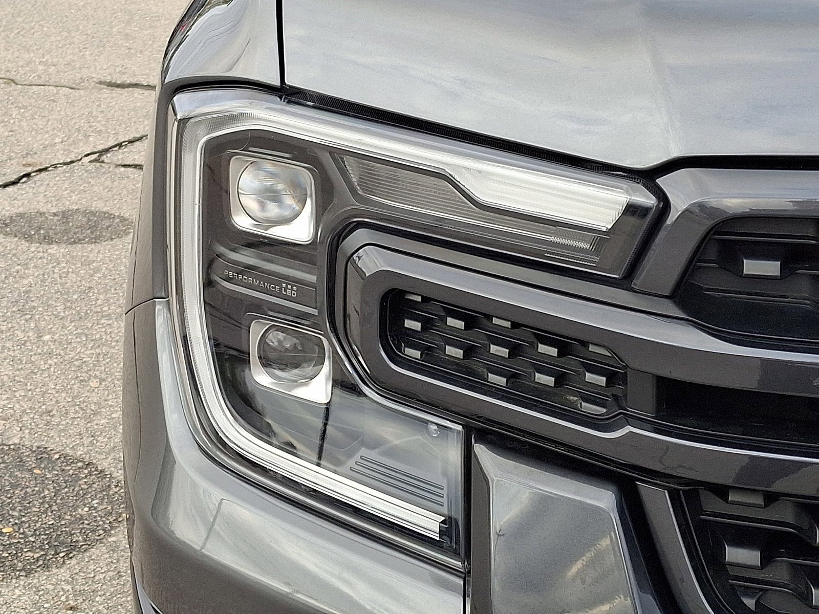 Certified 2024 Ford Ranger Lariat w/ FX4 Off-Road Package AWD/4WD image 8