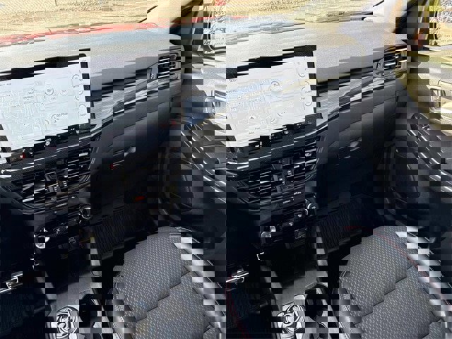 Certified 2024 Ford Escape ST-Line w/ Tech Pack #1 image 16