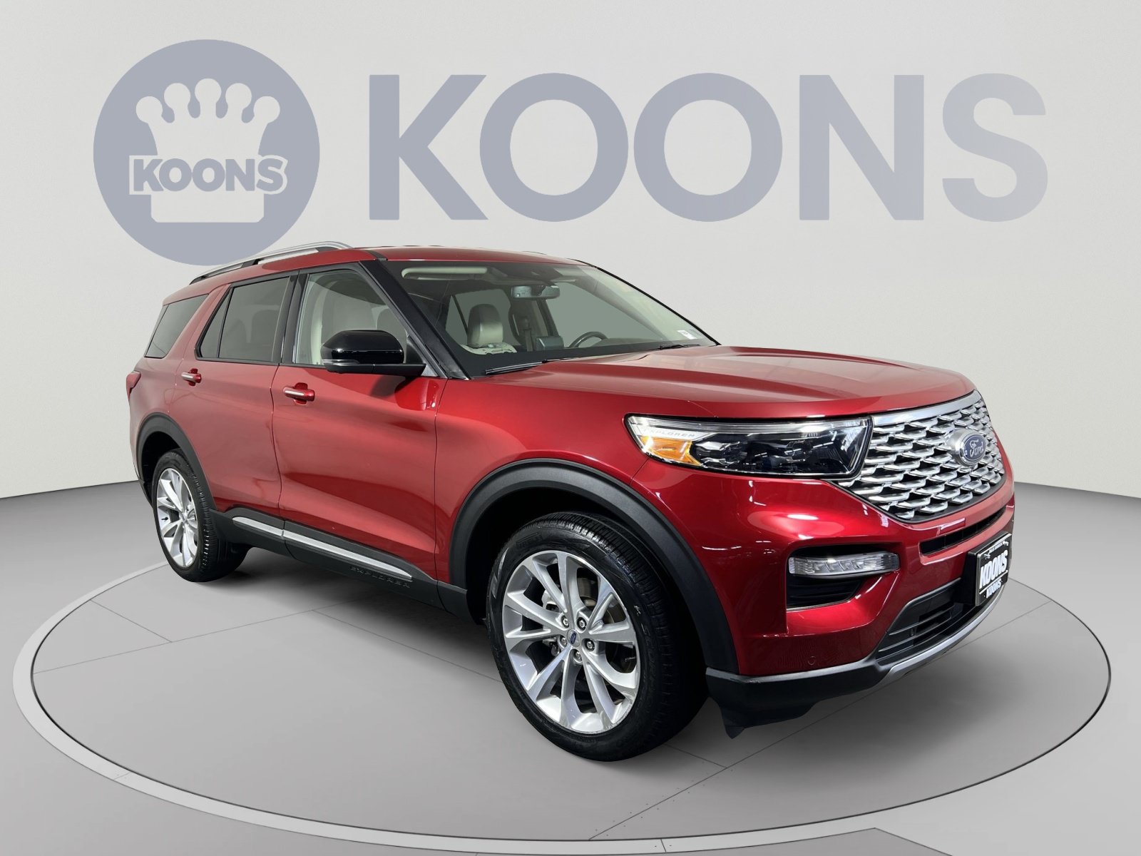 Certified 2022 Ford Explorer Platinum w/ Equipment Group 601A AWD/4WD image 2